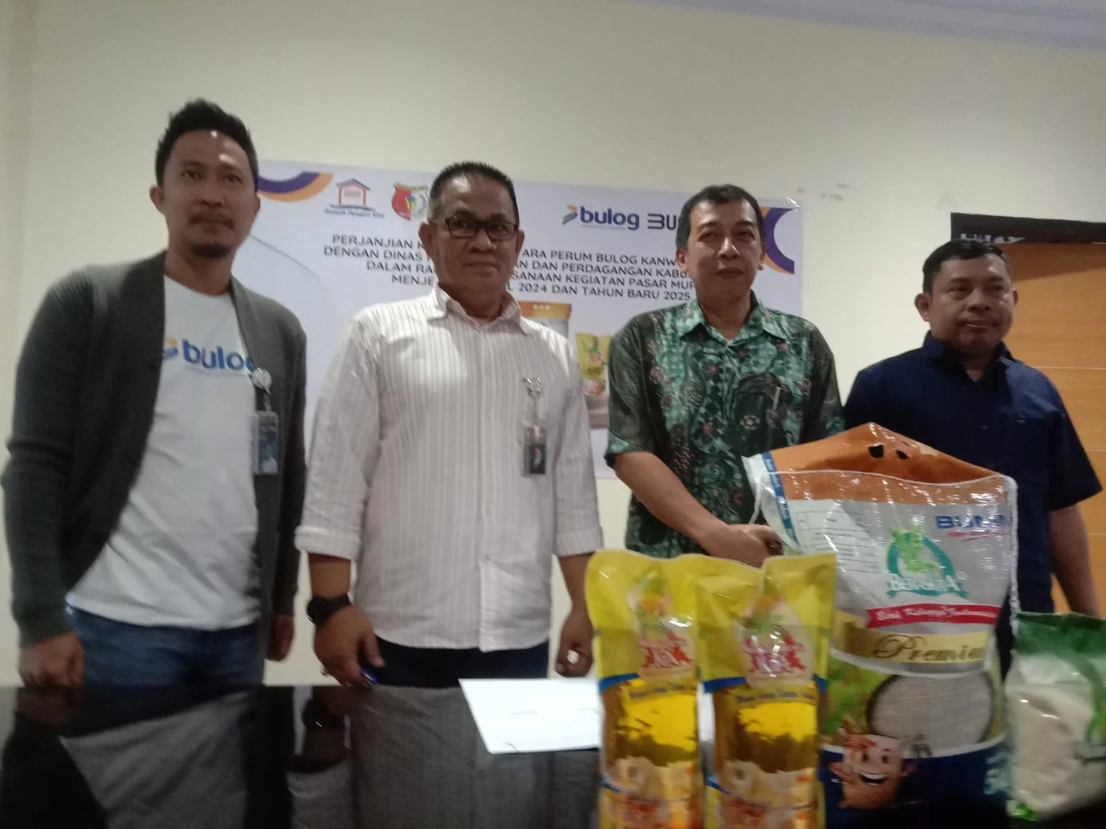 Jelang Nataru, Pemkab Sigi dan Bulog Sediakan 17.699 Paket Sembako Murah