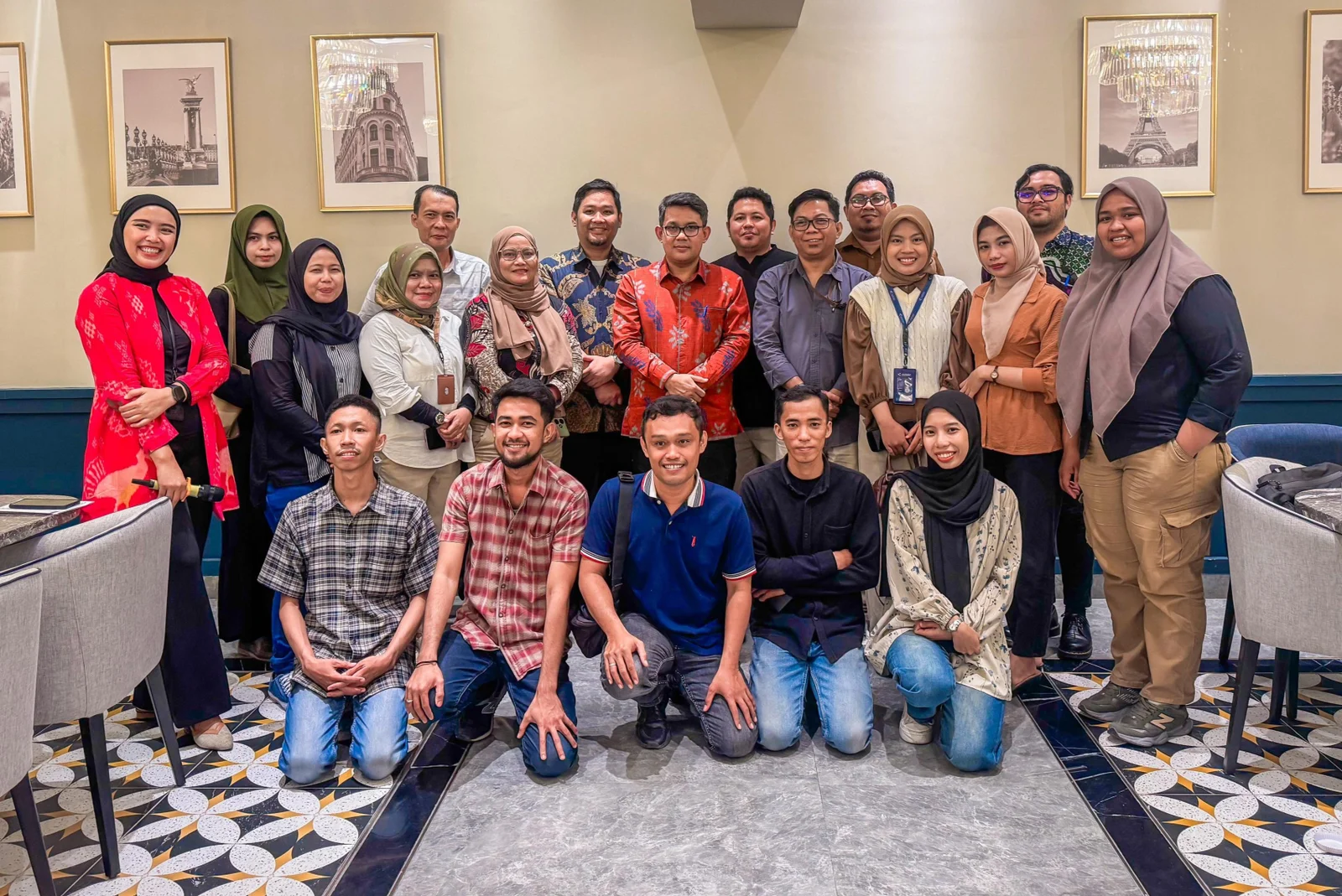 Pimpinan Baru OJK Sulteng Bonny Hardi Putra Jalin Silaturahmi Bersama Jurnalis